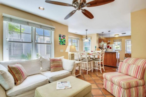 Cottage by the Pool by AvantStay w Balcony BBQ Shared Pool Month Long Stays Only